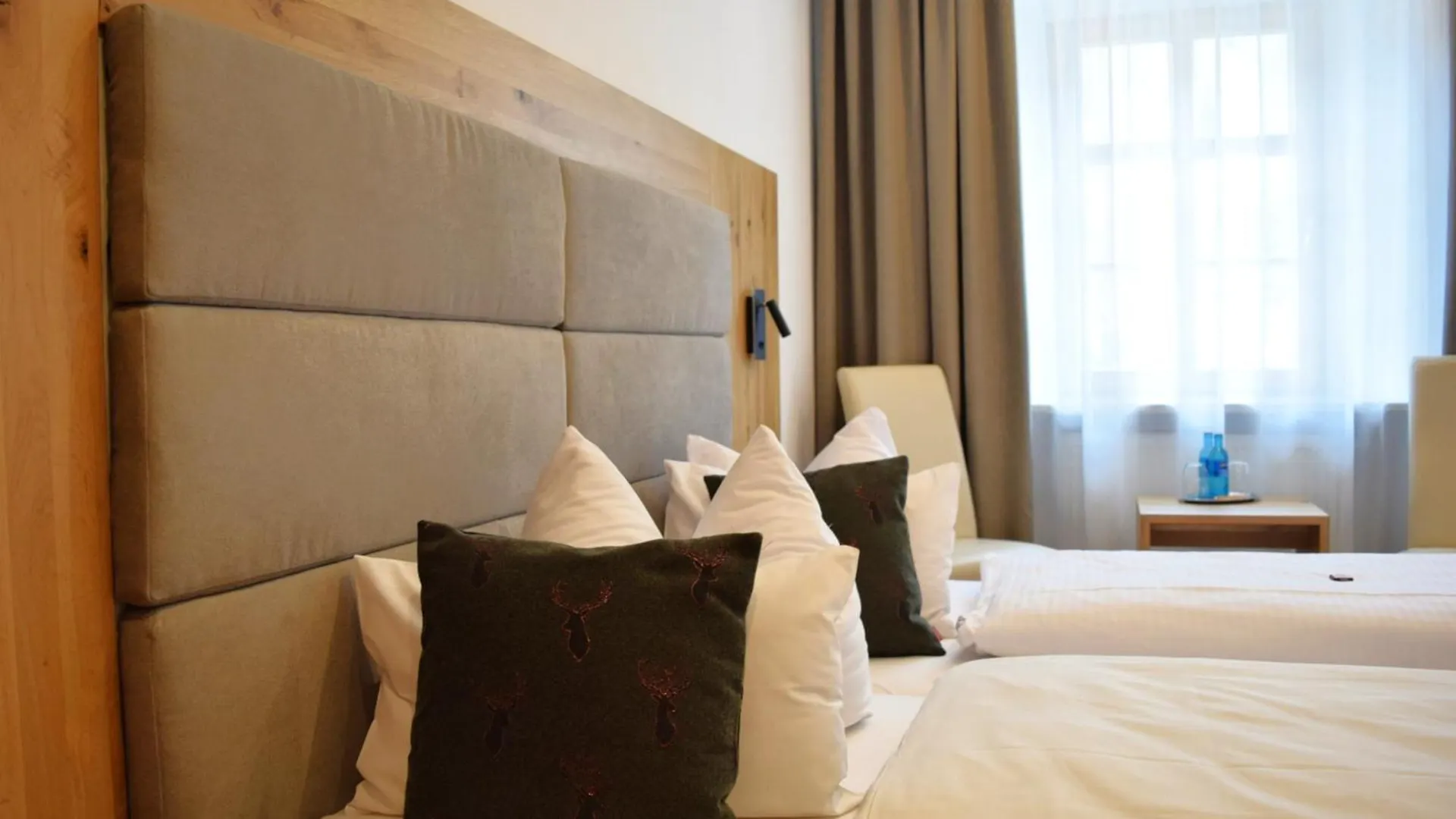 Hotel Zum Braeu Kinding Germany