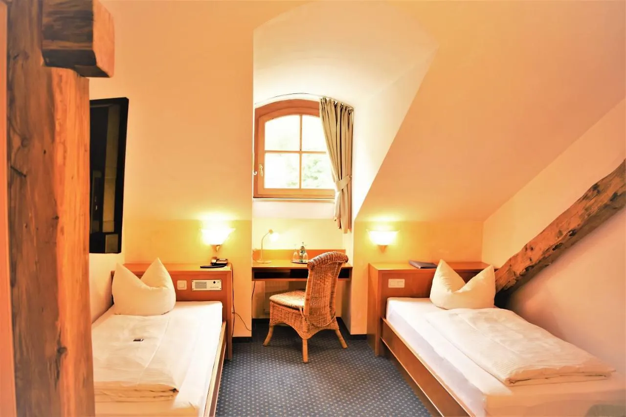 Hotel Zum Braeu Kinding 3*,  Germany