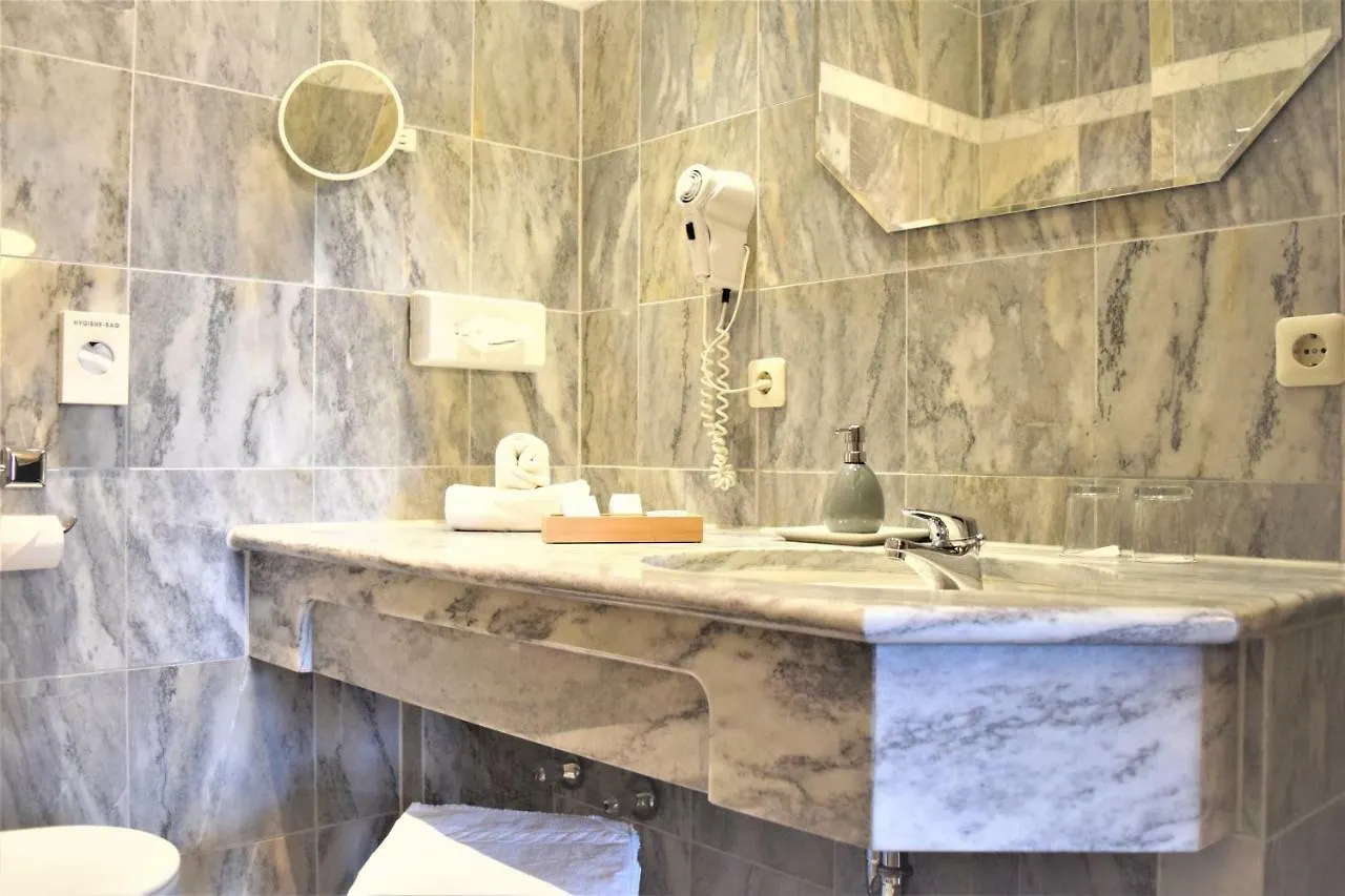 ***  Hotel Zum Braeu Kinding Germany