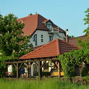Hotell 3 Linden ***