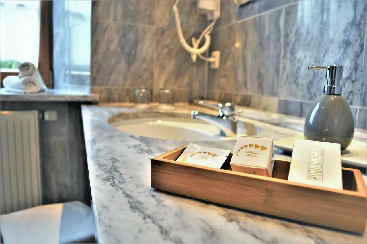Hotel zum Bräu Kinding 3*,